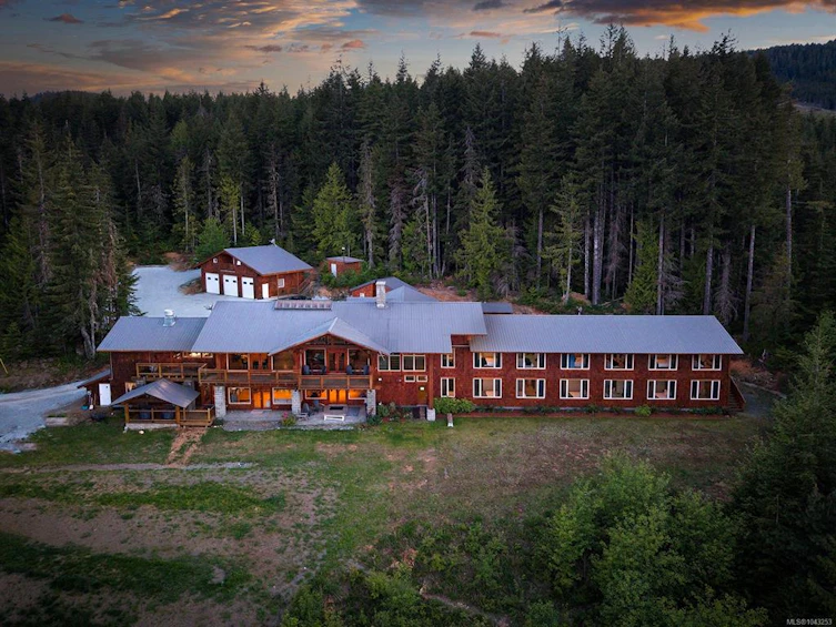 8100 Forbidden Plateau Road, Courtenay, BC, V9J 1L2 - 7