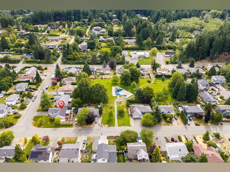 1413 Canso Avenue, Comox, BC, V9M 3C3 - 35