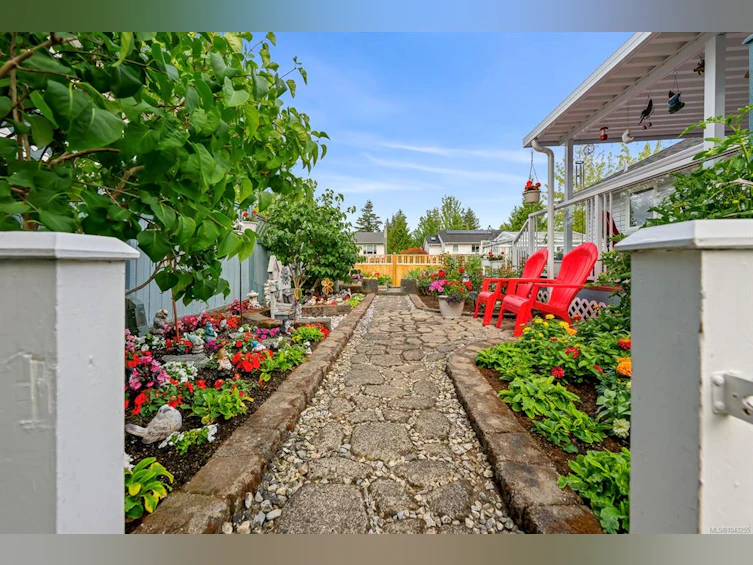 1413 Canso Avenue, Comox, BC, V9M 3C3 - 45