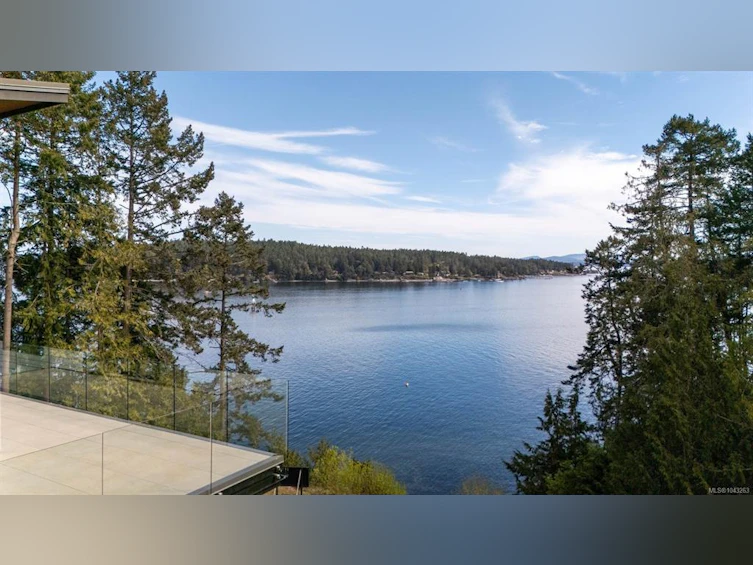 1677 Lands End Road, North Saanich, BC, V8L 5L5 - 43