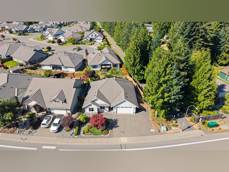 2266 Idiens Way, Courtenay, BC, V9N 3Z4 - 34