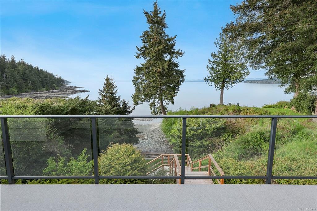 3640 East Road, Denman Island, BC, V0R 1T0