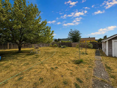 2738 12th Avenue - 5