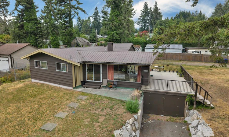 3479 Fraser Road