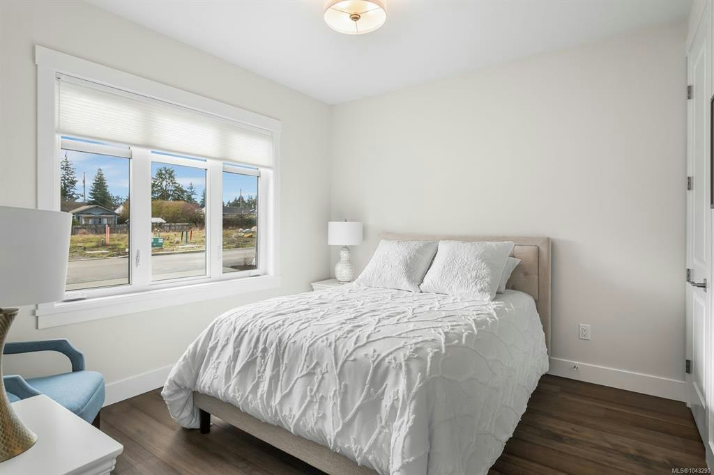 928 Ridgeline Boulevard, French Creek, BC, X0X 0X0 - 37