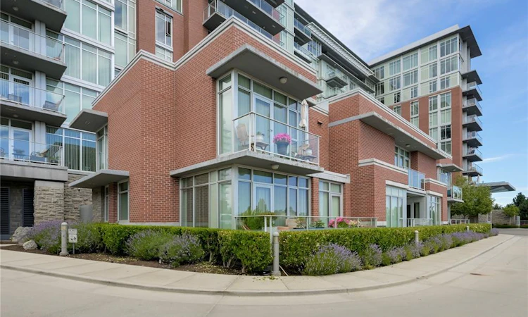 TH1-100 Saghalie Road