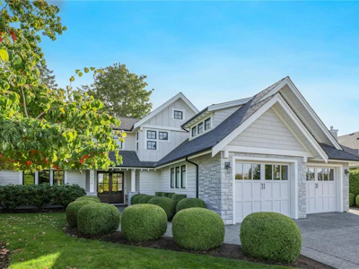 992 Bluffs Drive - 4