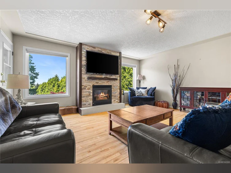 240 Carmanah Drive, Courtenay, BC, V9N 8N4 - 5
