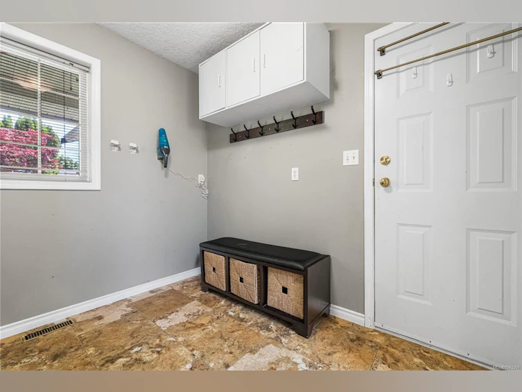 240 Carmanah Drive, Courtenay, BC, V9N 8N4 - 24
