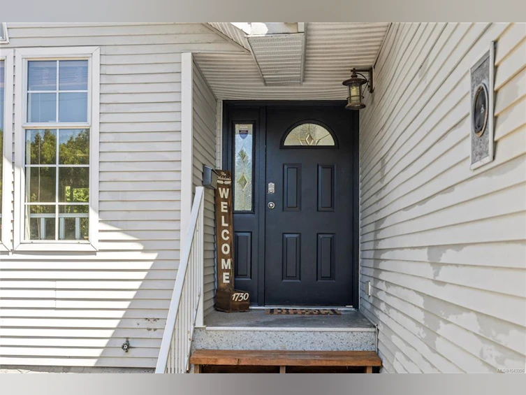 1730 Jingle Pot Road, Nanaimo, BC, V9R 6H1 - 8