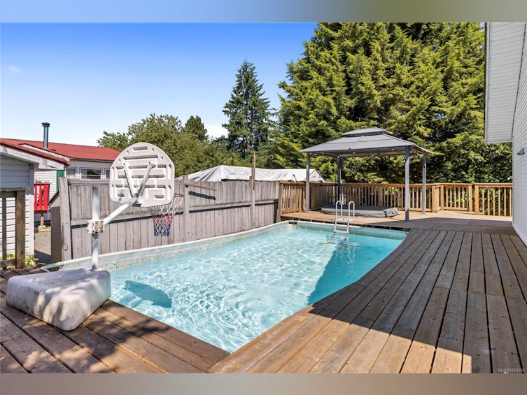 1730 Jingle Pot Road, Nanaimo, BC, V9R 6H1 - 47