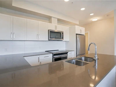 608-2843 Jacklin Road - 4