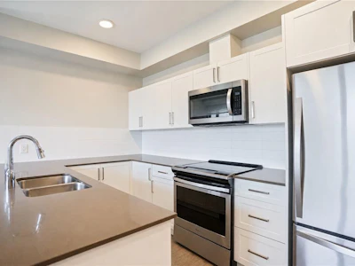 608-2843 Jacklin Road - 2