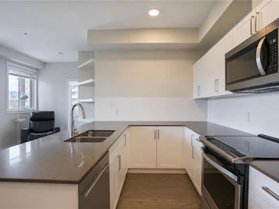 608-2843 Jacklin Road - 3
