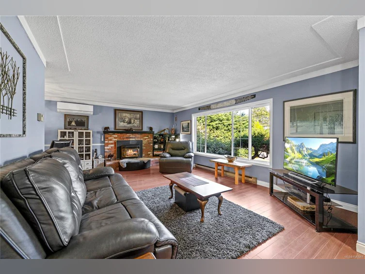1007 Centre Crescent, Qualicum Beach, BC, V9K 2G6 - 13