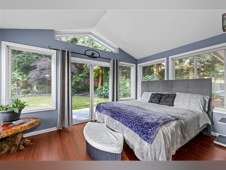 1007 Centre Crescent, Qualicum Beach, BC, V9K 2G6 - 5