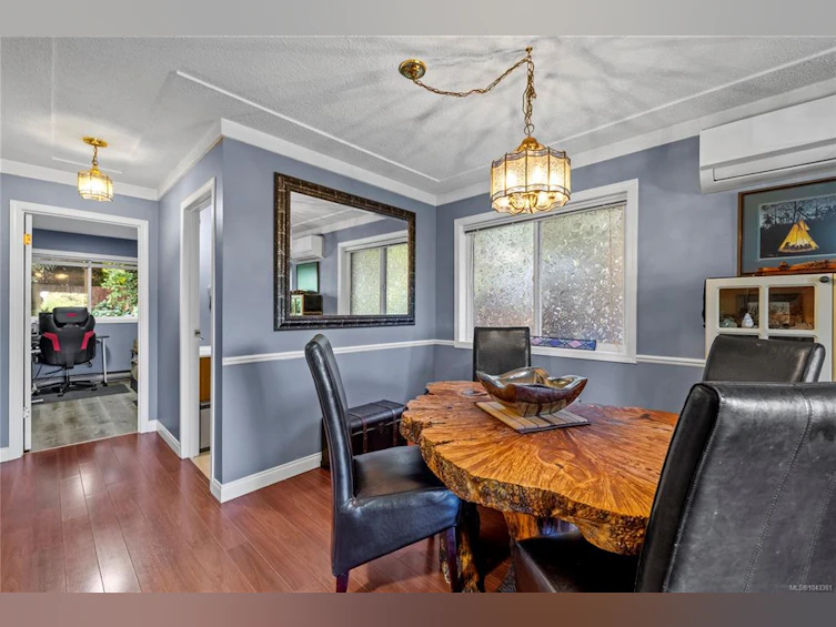 1007 Centre Crescent, Qualicum Beach, BC, V9K 2G6 - 17