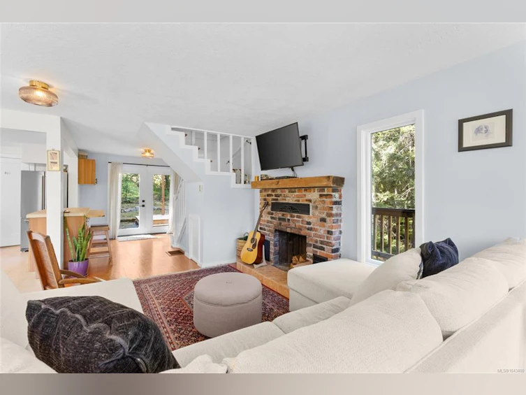 1670 West Shawnigan Lake Road, Shawnigan Lake, BC, V0R 2W0 - 10