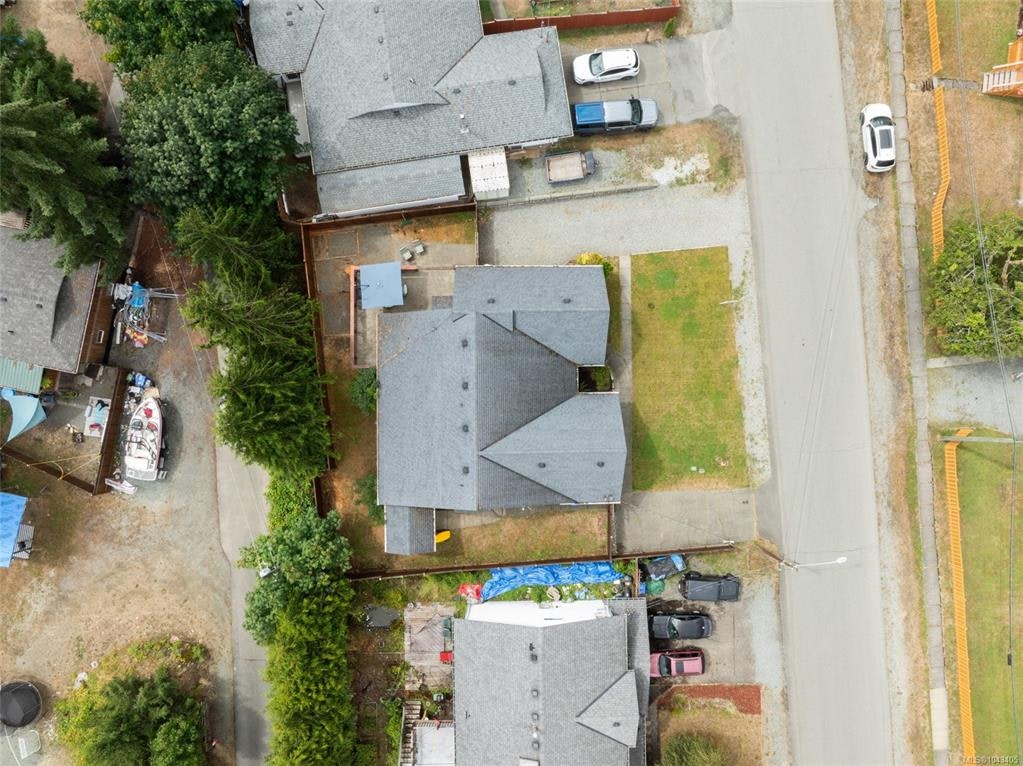 108 River Road, Lake Cowichan, BC, V0R 2G0 - 4