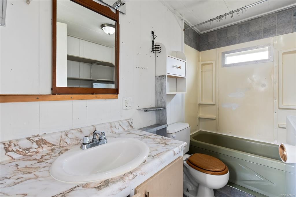487 Orca Crescent, Ucluelet, BC, V0R 3A0 - 8