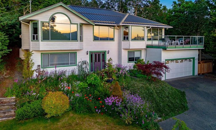 1206 Mckenzie Drive