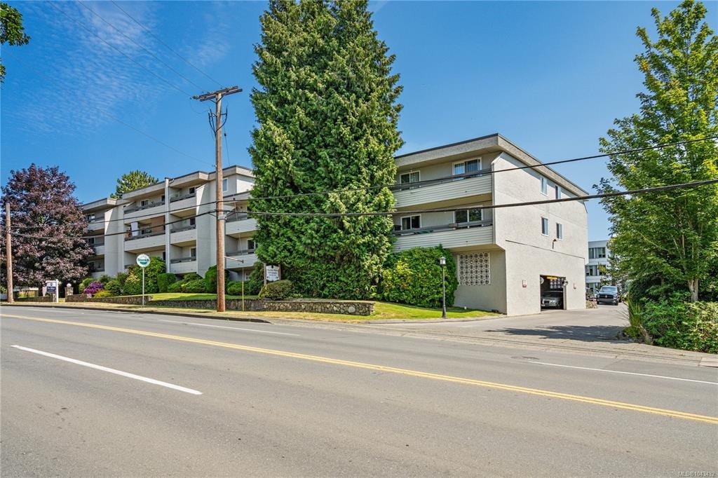 209-3235 Quadra Street, Saanich, BC, V8X 1G4 - 36