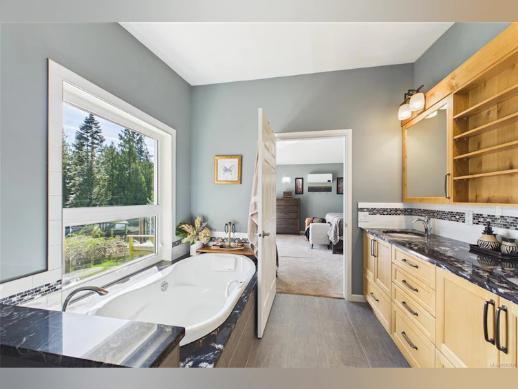 1361 Bodington Road, Cortes Island, BC, V0P 1Z0 - 36