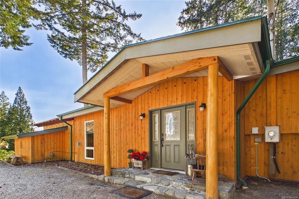 1361 Bodington Road, Cortes Island, BC, V0P 1Z0 - 52