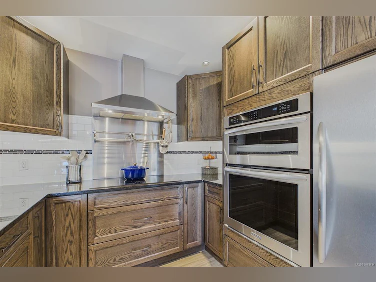 1361 Bodington Road, Cortes Island, BC, V0P 1Z0 - 11