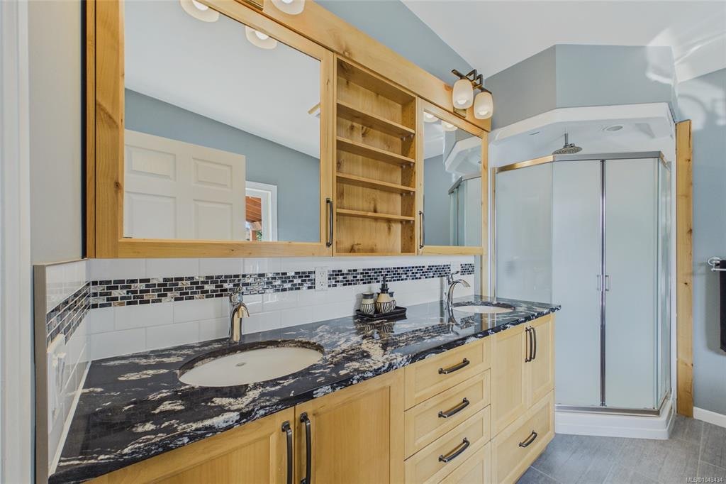 1361 Bodington Road, Cortes Island, BC, V0P 1Z0 - 37