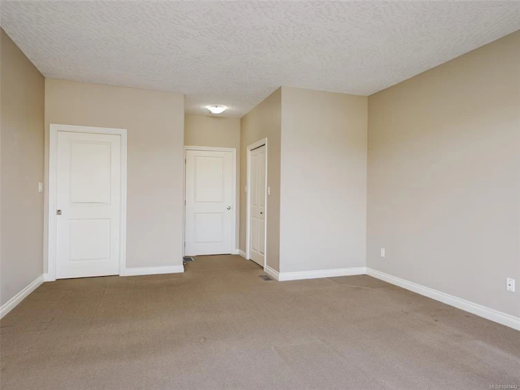 809 Rogers Way, Saanich, BC, V8X 5L1 - 15