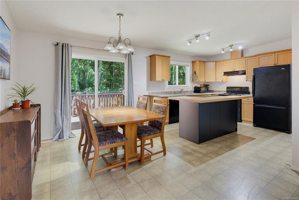 1048 Fitzgerald Road, Shawnigan Lake, BC, V8H 2H8 - 6
