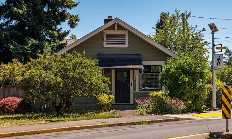 3033 Cedar Hill Road