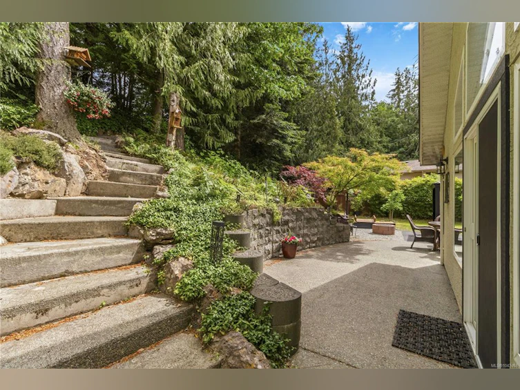 2439 Galland Road, Shawnigan Lake, BC, V0R 2W2 - 39