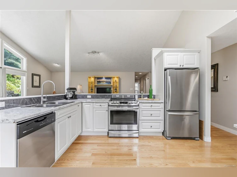 2439 Galland Road, Shawnigan Lake, BC, V0R 2W2 - 15