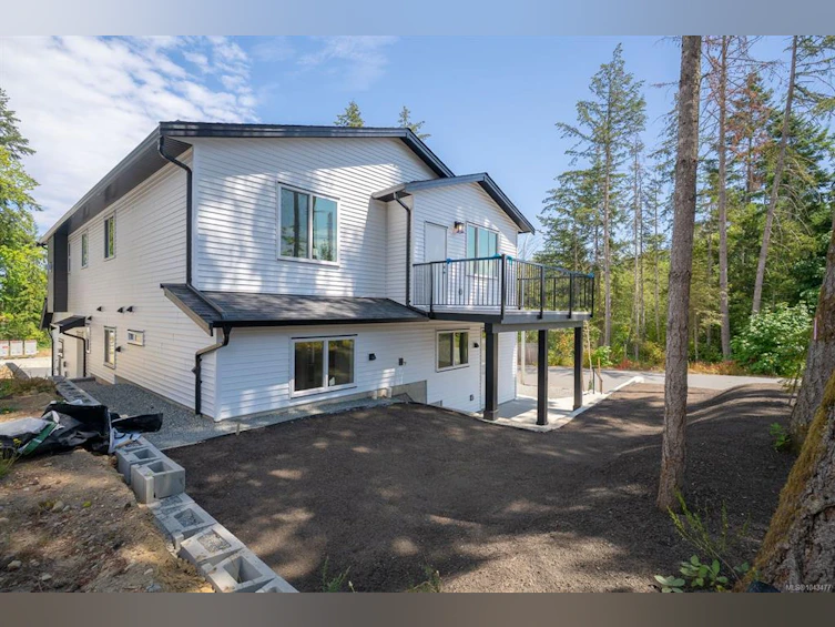 351 Avaani Way, Nanaimo, BC, V9R 4J5 - 47