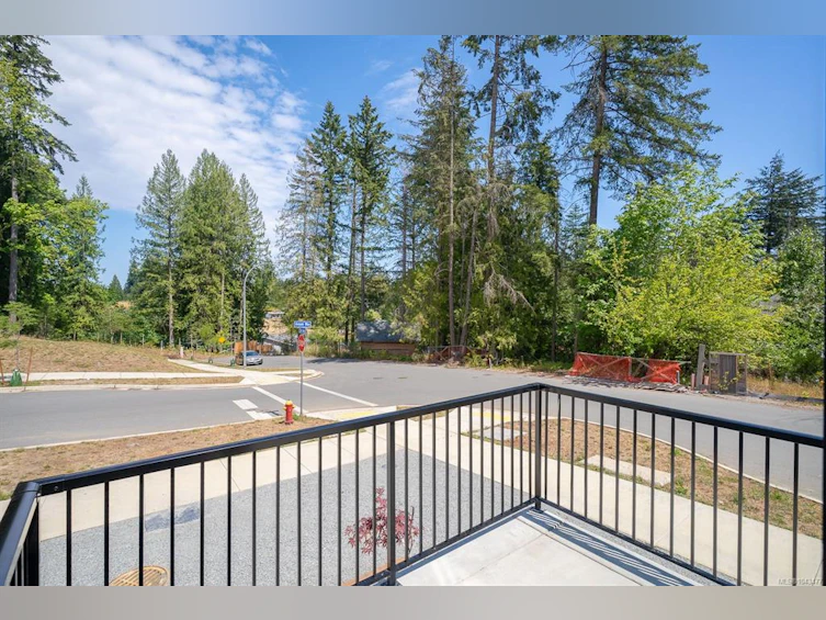 351 Avaani Way, Nanaimo, BC, V9R 4J5 - 43