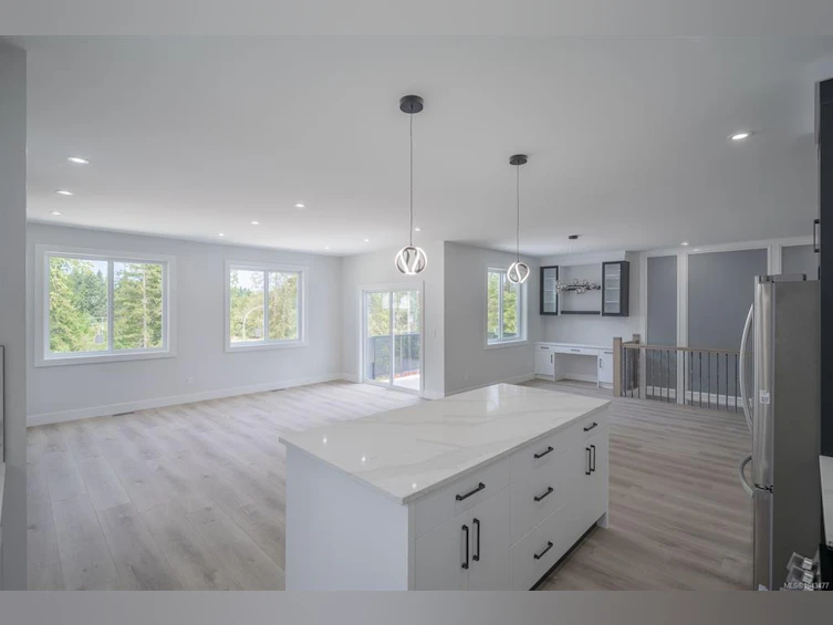 351 Avaani Way, Nanaimo, BC, V9R 4J5 - 19