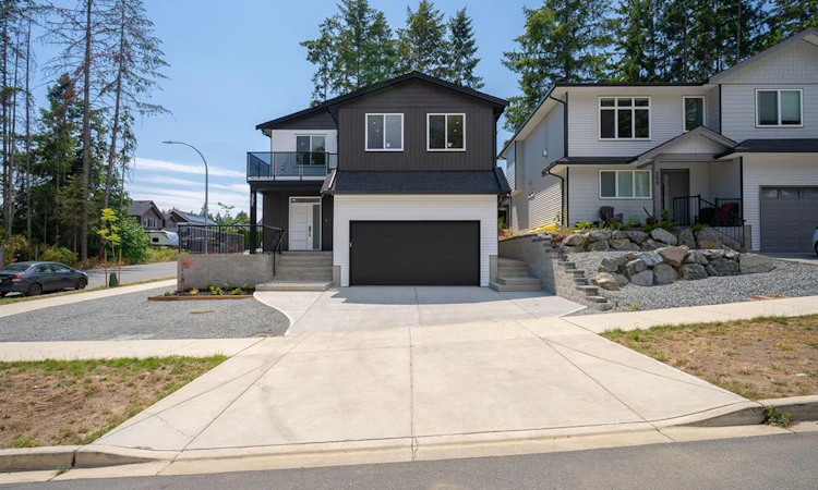 351 Avaani Way