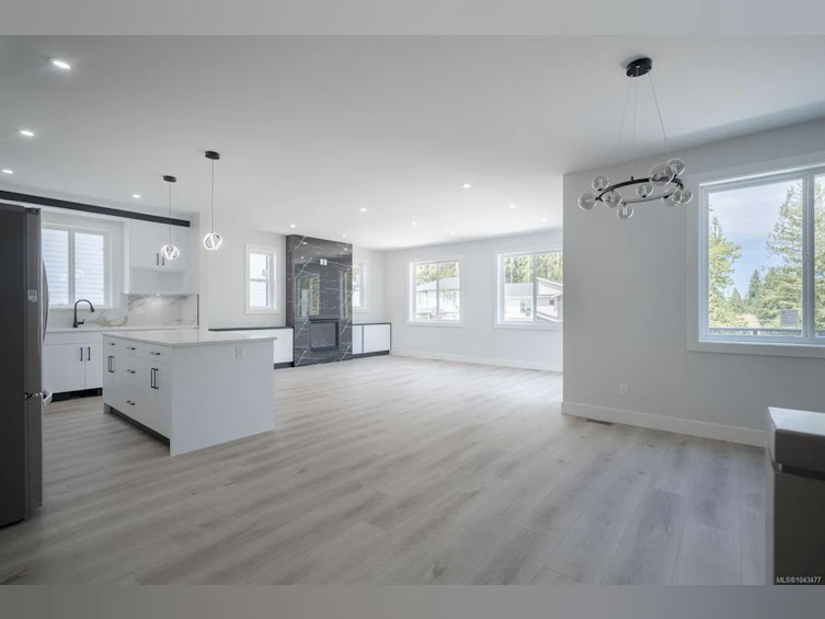 351 Avaani Way, Nanaimo, BC, V9R 4J5 - 9