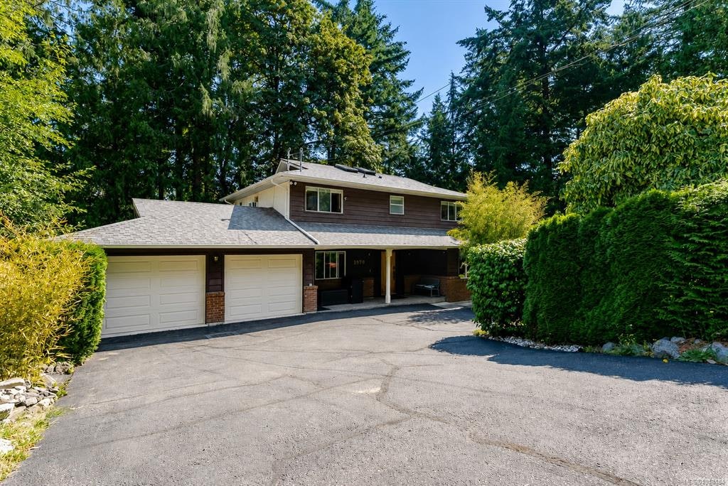 1970 Lands End Road, North Saanich, BC, V8L 5J2