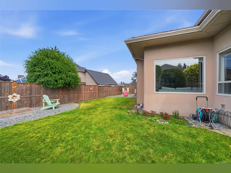 1096 Aery View Way, French Creek, BC, V9P 2N9 - 72