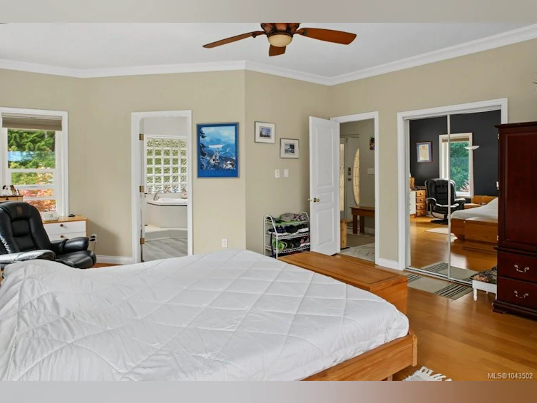 2305 Mate Place, Nanoose, BC, V9P 9G2 - 23