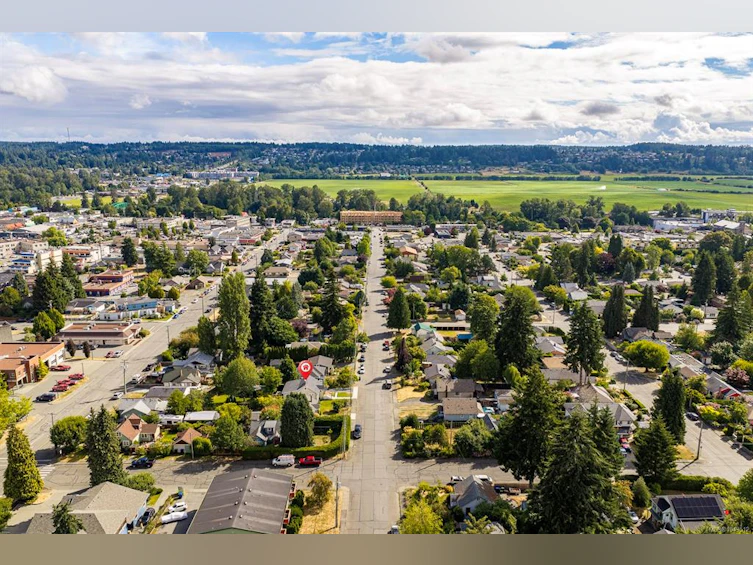 667 11th Street, Courtenay, BC, V9N 1S9 - 35