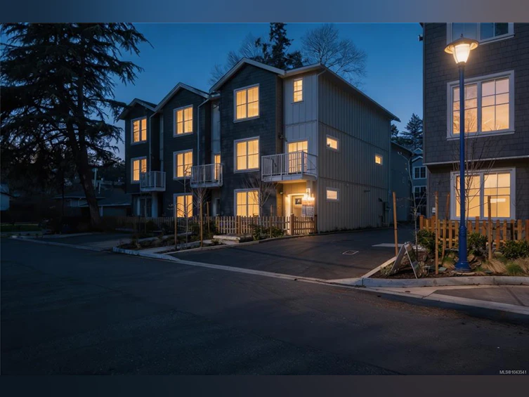209-2770 Vantilburg Crescent, Langford, BC, V9B 3K4 - 33