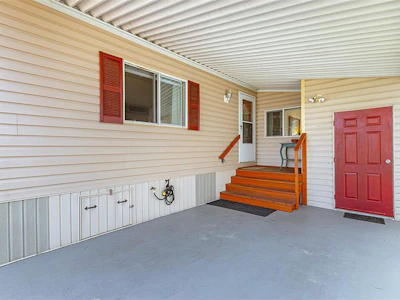 9-7583 Central Saanich Road - 4