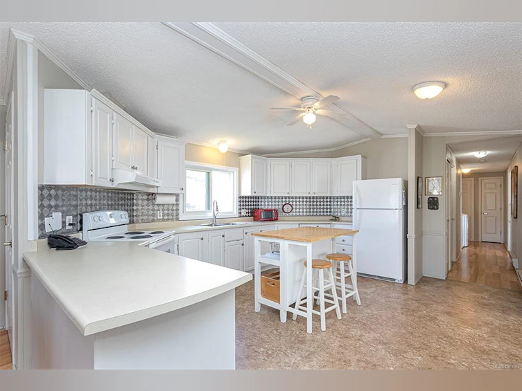 9-7583 Central Saanich Road, Central Saanich, BC, V8M 2B6 - 14