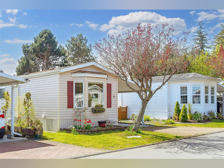 9-7583 Central Saanich Road, Central Saanich, BC, V8M 2B6 - 3