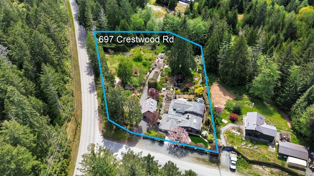 697 Crestwood Road, Gabriola Island, BC, V0R 1X4