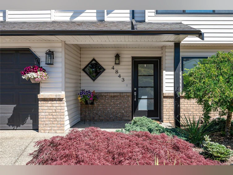 4843 Hartford Place, Nanaimo, BC, V9V 1N8 - 4